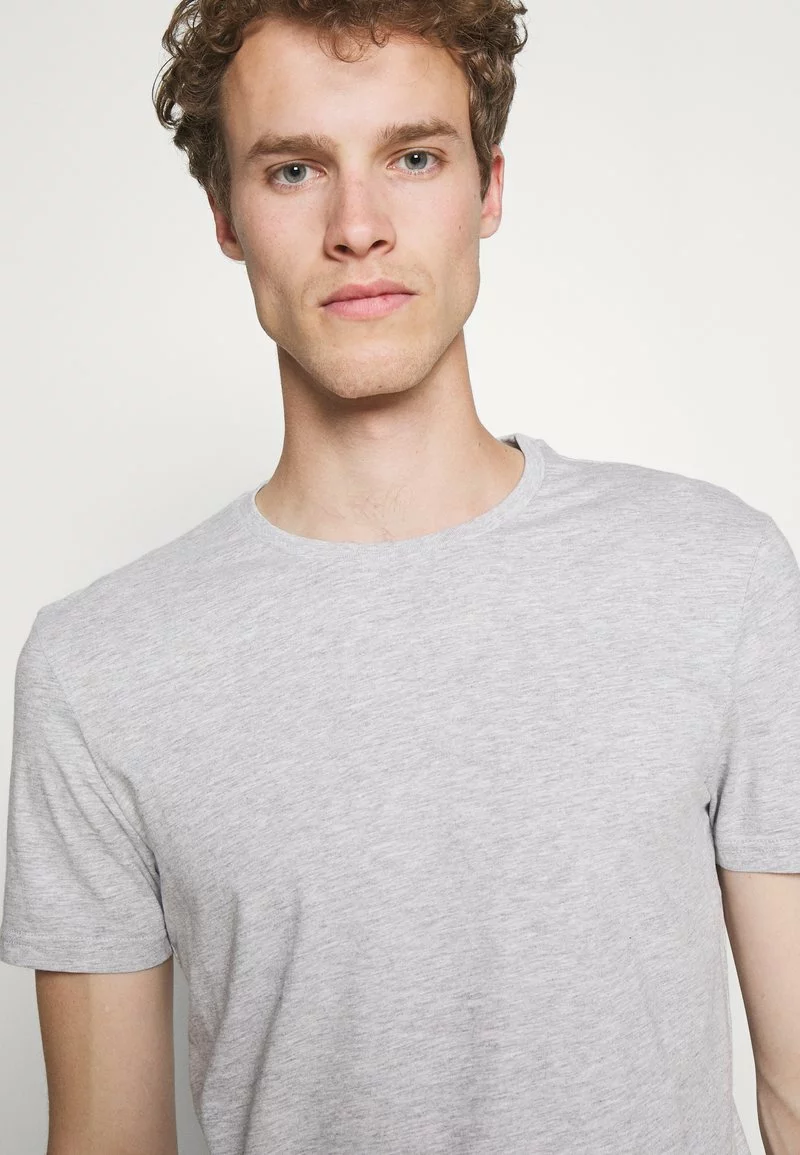 Pier One Uomo 5 PACK - T-shirt Basic - Black/dark Blue - immagine 6