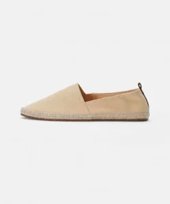 Pier One RENA ESPADRILLE UNISEX - Espadrillas - Beige