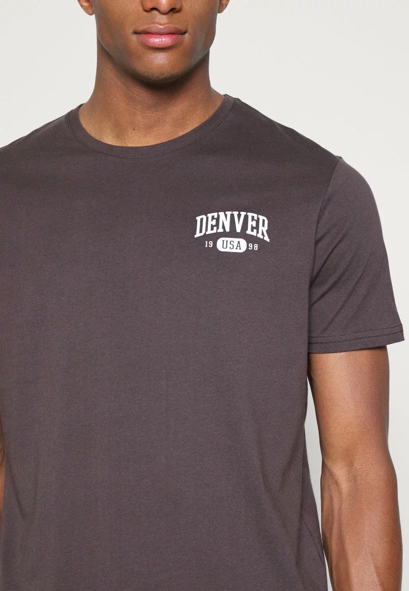 Pier One Uomo GRAPHIC T-SHIRT - T-shirt Con Stampa - Brown - immagine 7