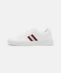 Pier One UNISEX - Sneakers Basse - White