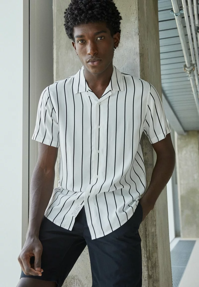 Pier One Uomo 2 PACK - Camicia - Black/white - immagine 3